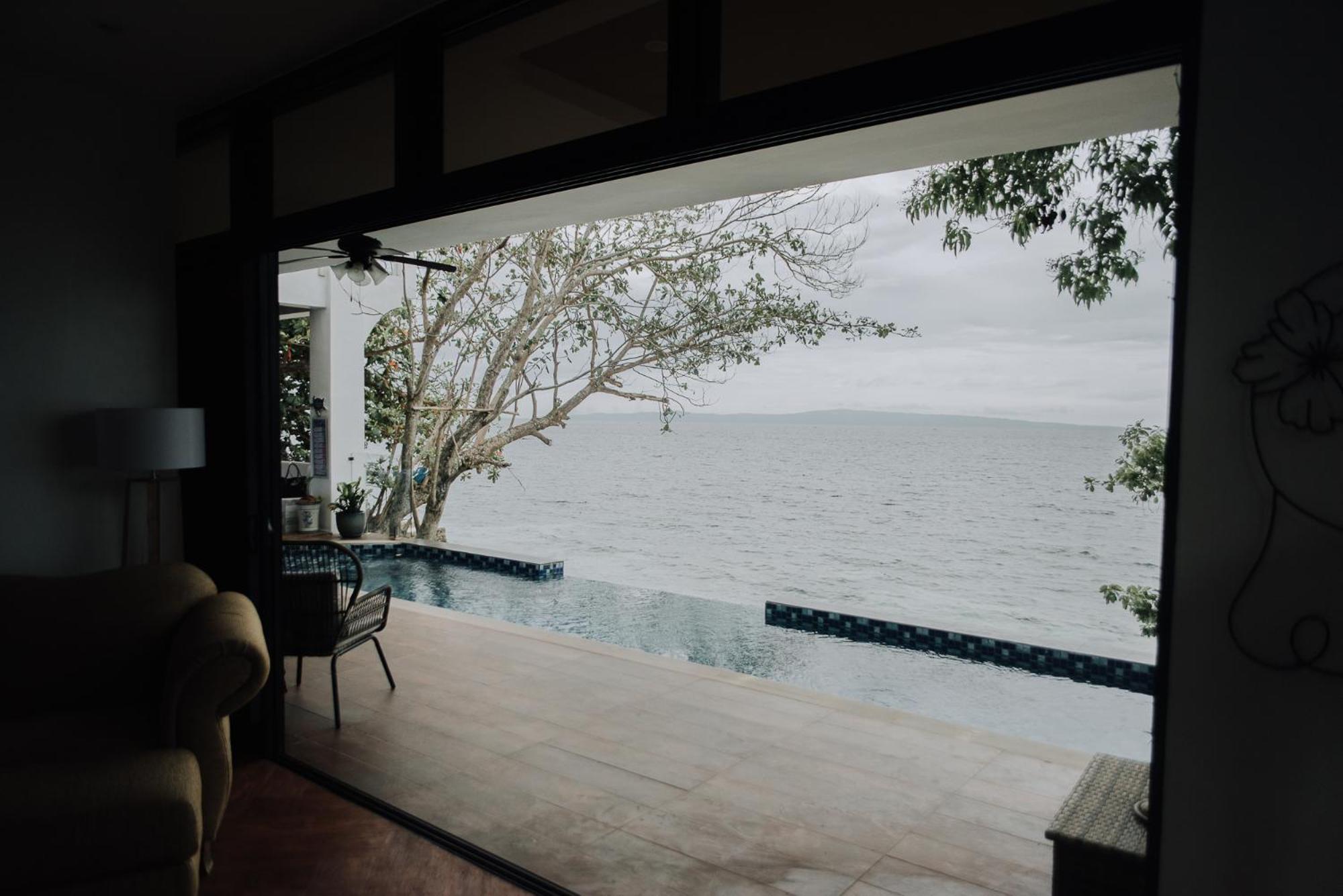 The French Villa-Santander Cebu Exterior foto