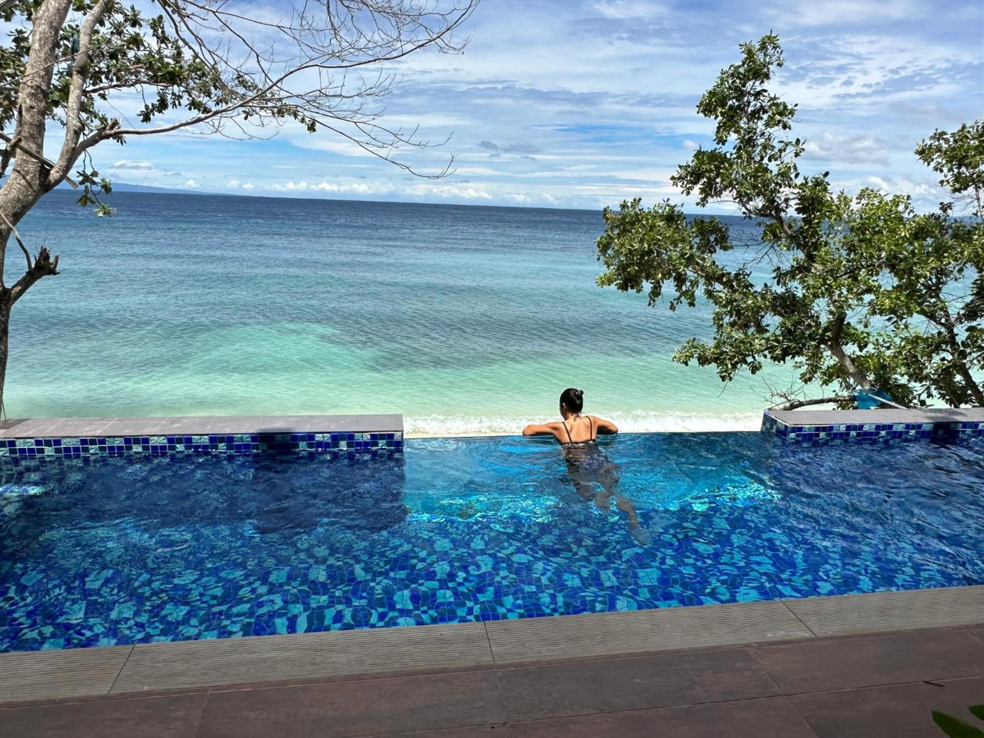 The French Villa-Santander Cebu Exterior foto